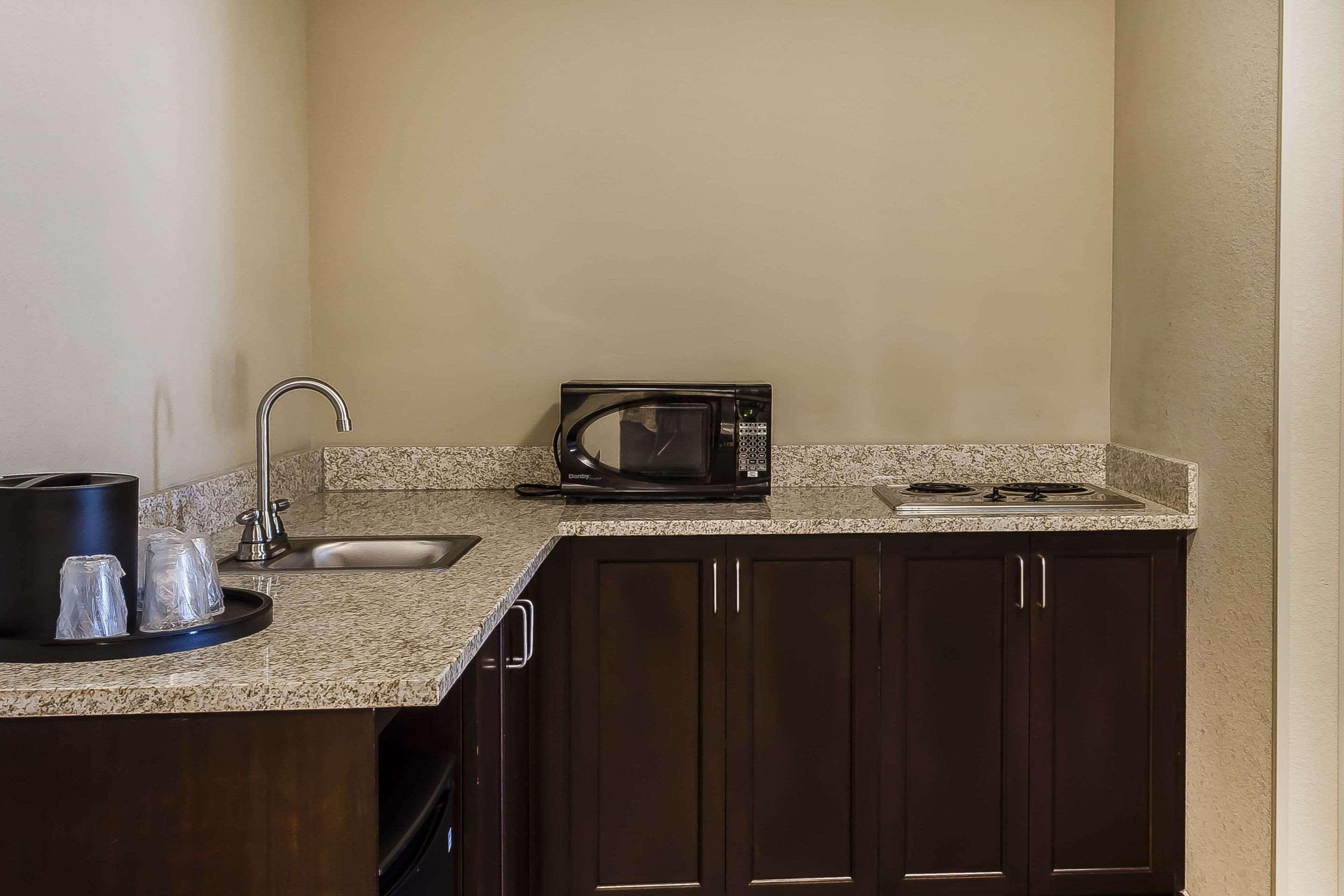 Comfort Inn & Suites Dothan East Esterno foto