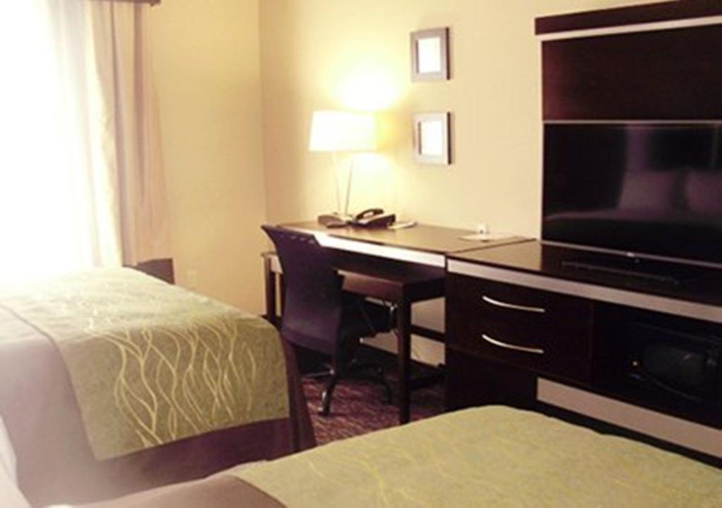 Comfort Inn & Suites Dothan East Esterno foto