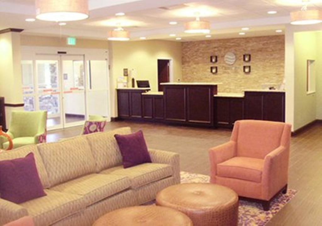 Comfort Inn & Suites Dothan East Esterno foto