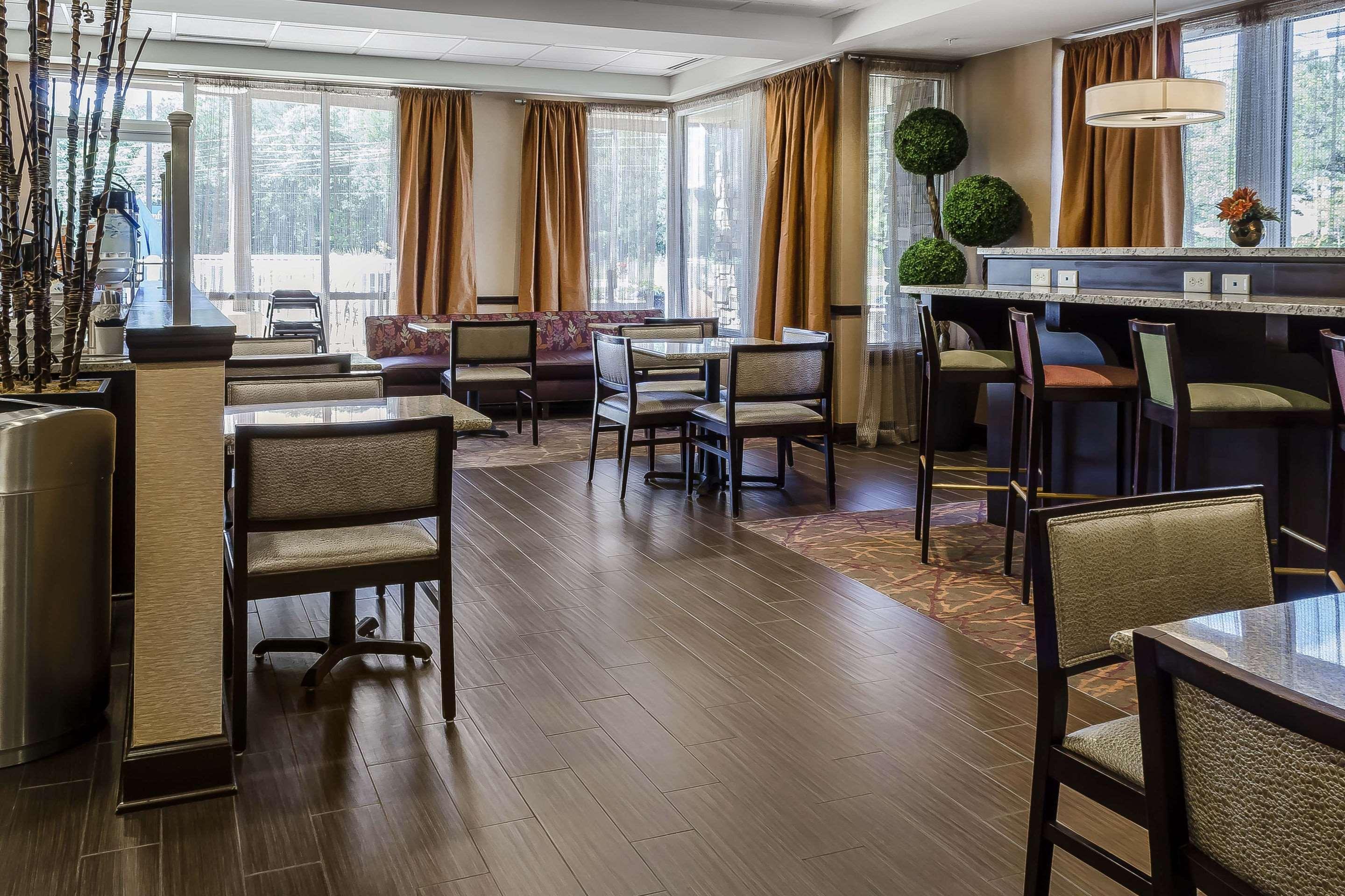 Comfort Inn & Suites Dothan East Esterno foto