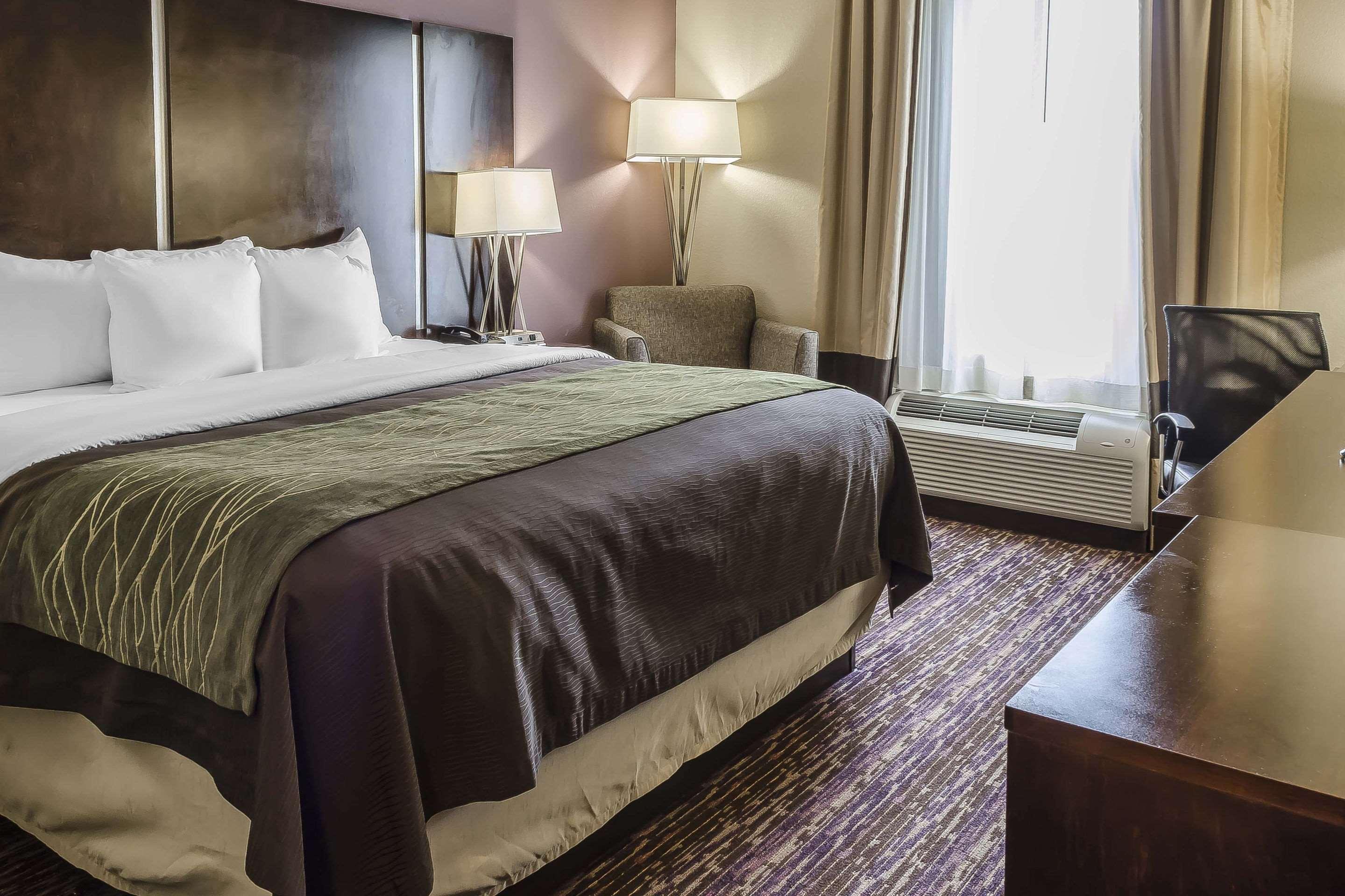 Comfort Inn & Suites Dothan East Esterno foto