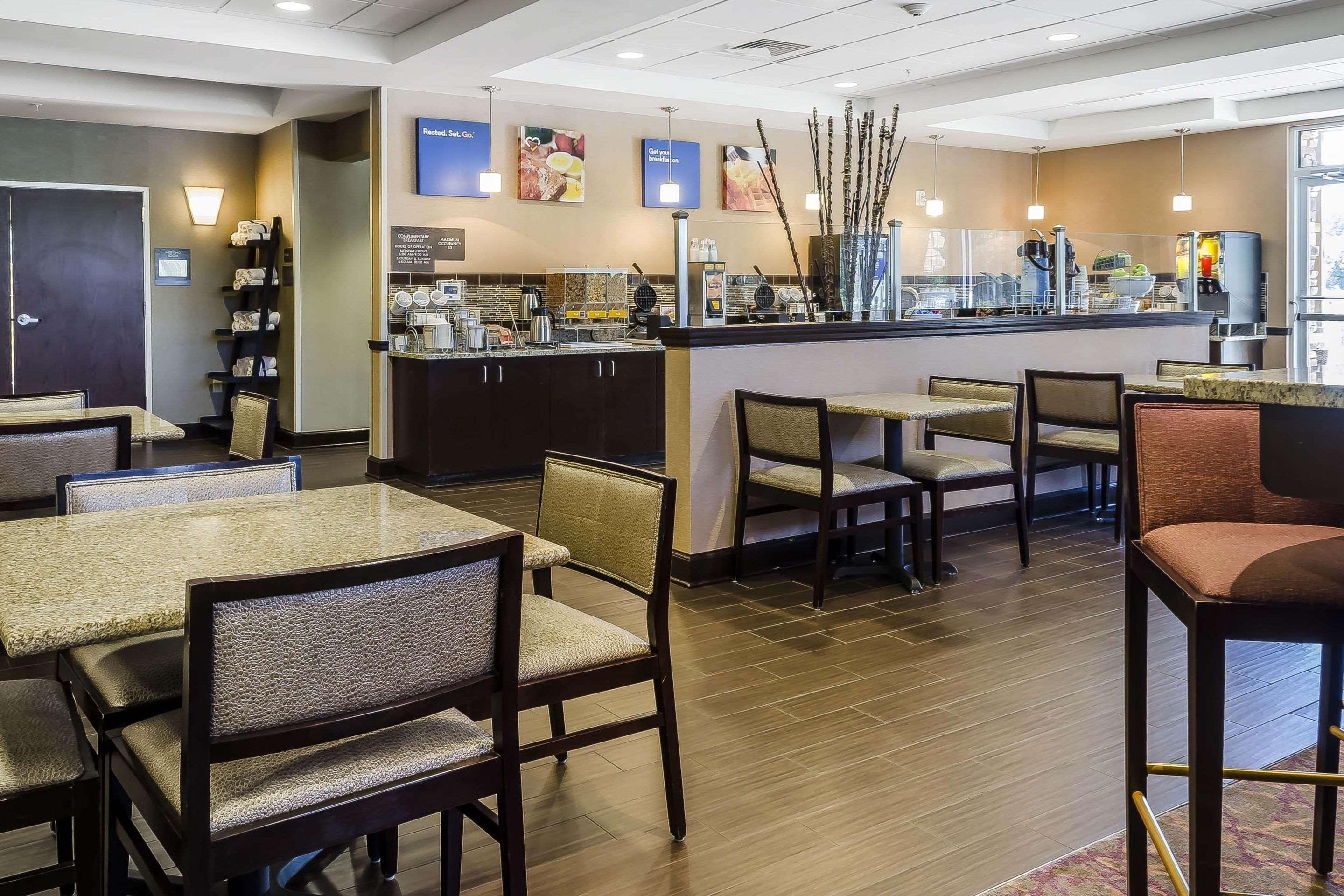Comfort Inn & Suites Dothan East Esterno foto