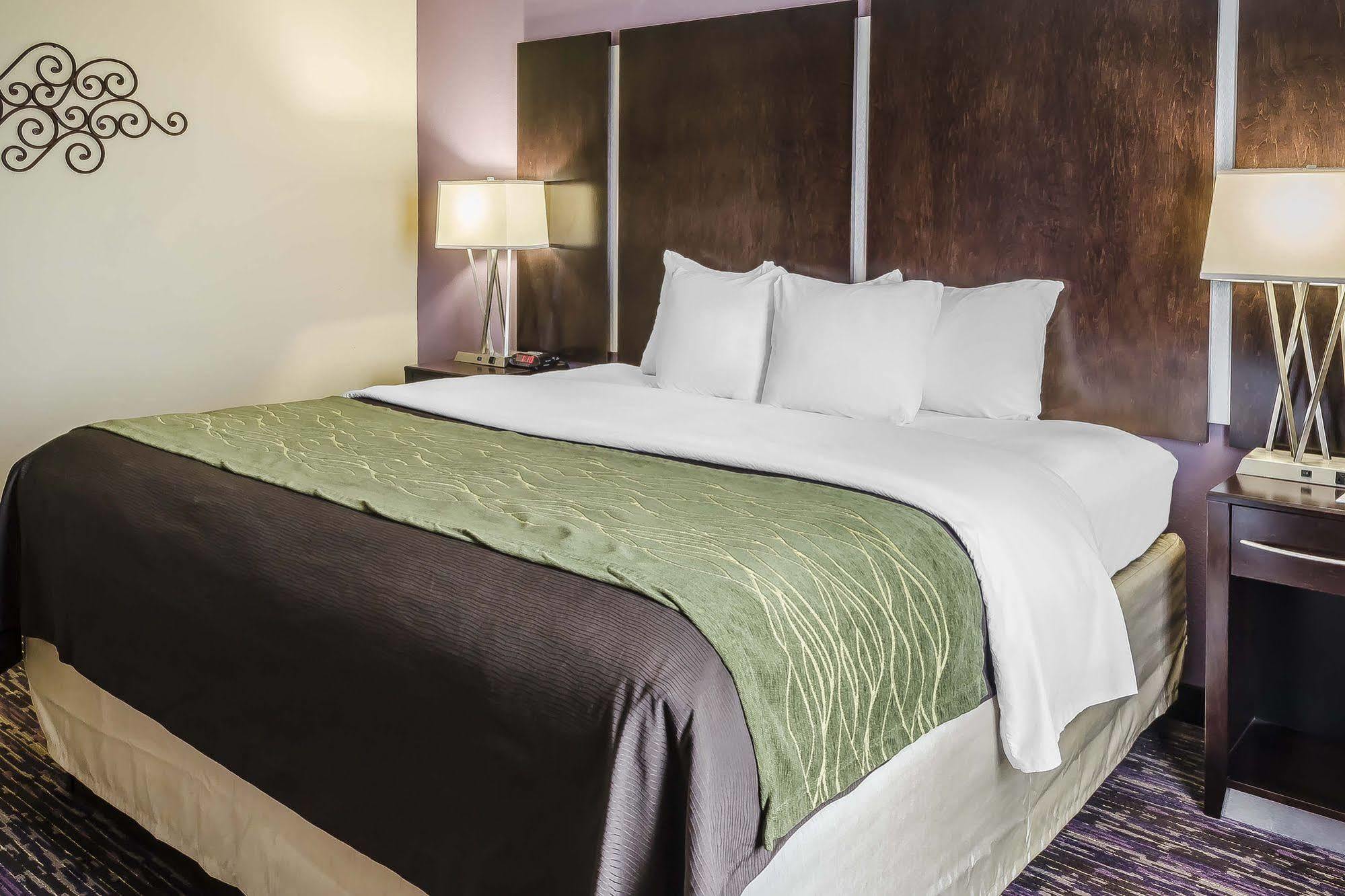 Comfort Inn & Suites Dothan East Esterno foto